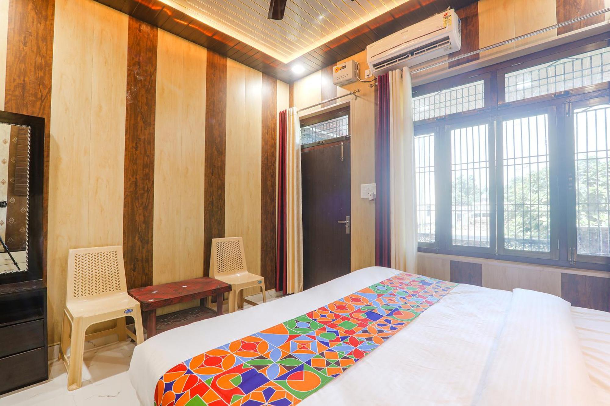 Fabhotel Uma Yugul Ayodhya Exterior photo