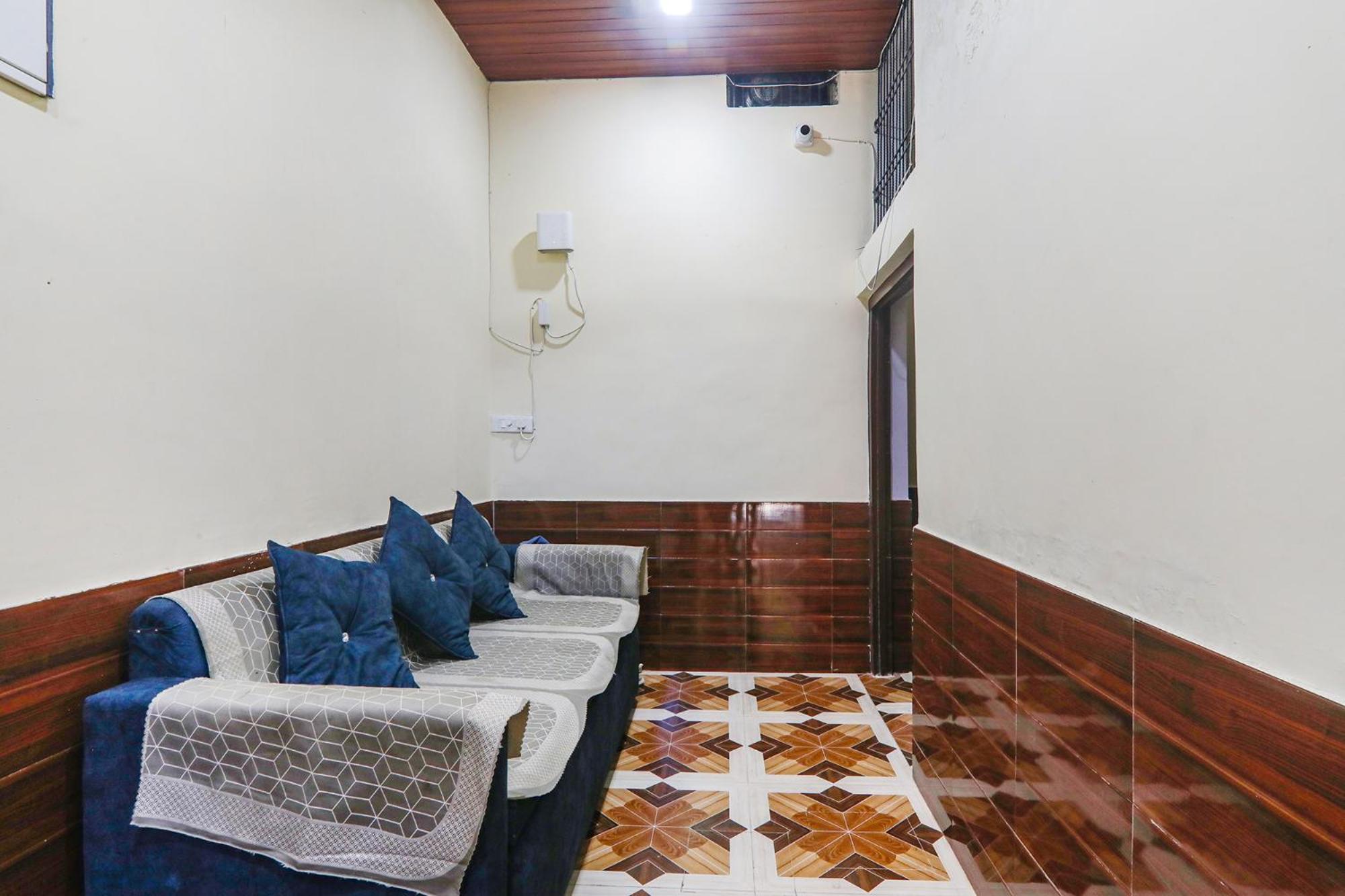Fabhotel Uma Yugul Ayodhya Exterior photo